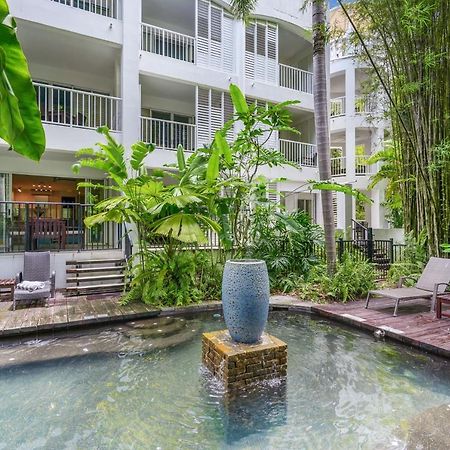 The Beach Club Premium Private Apartments Palm Cove Exterior foto