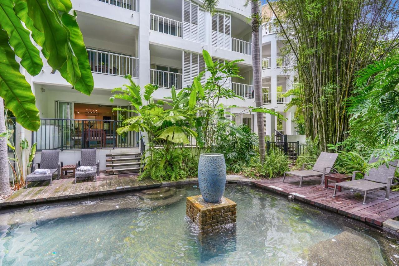 The Beach Club Premium Private Apartments Palm Cove Exterior foto