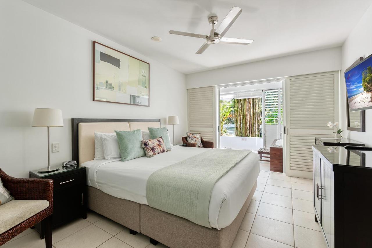 The Beach Club Premium Private Apartments Palm Cove Exterior foto