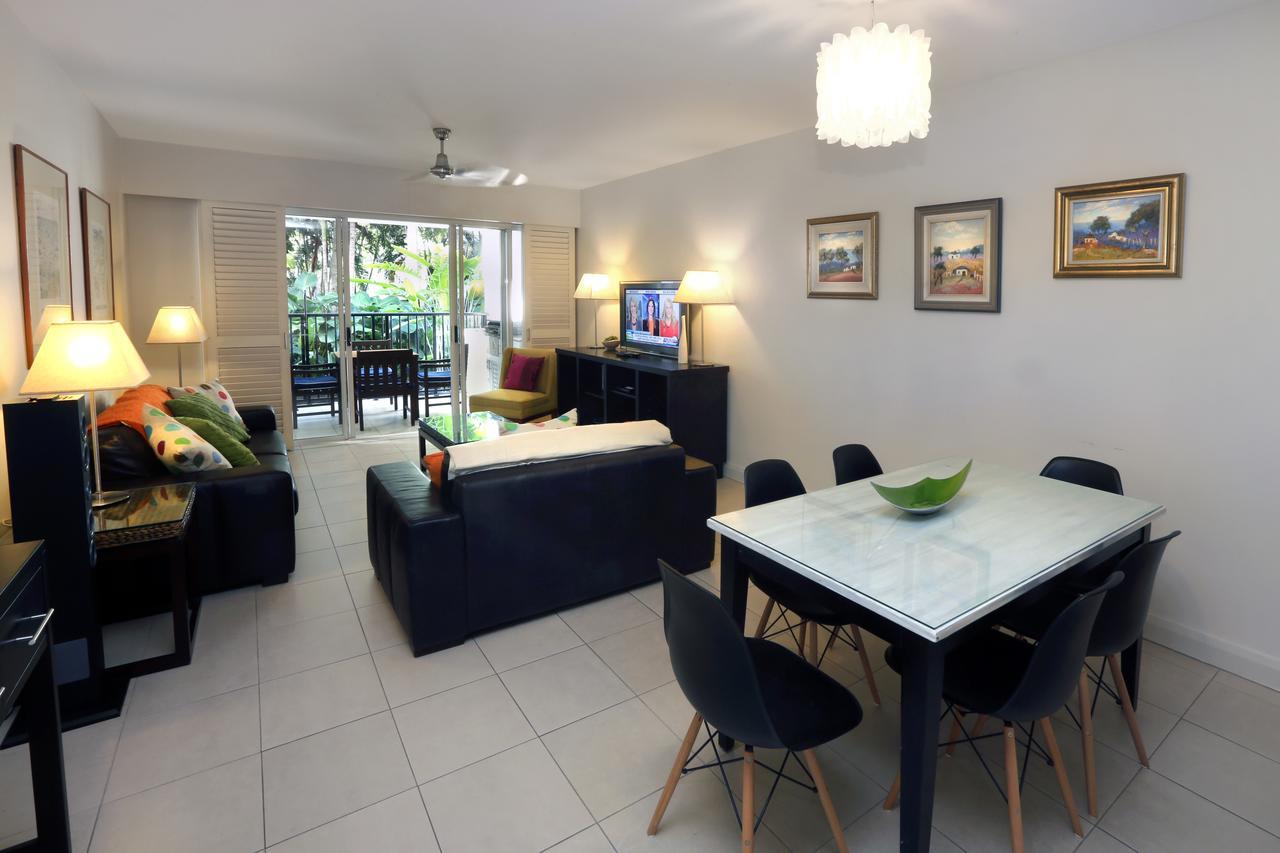 The Beach Club Premium Private Apartments Palm Cove Exterior foto