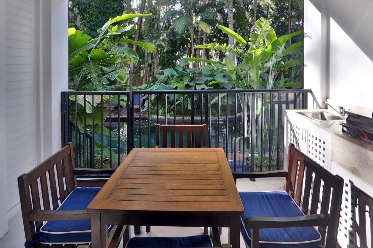 The Beach Club Premium Private Apartments Palm Cove Exterior foto