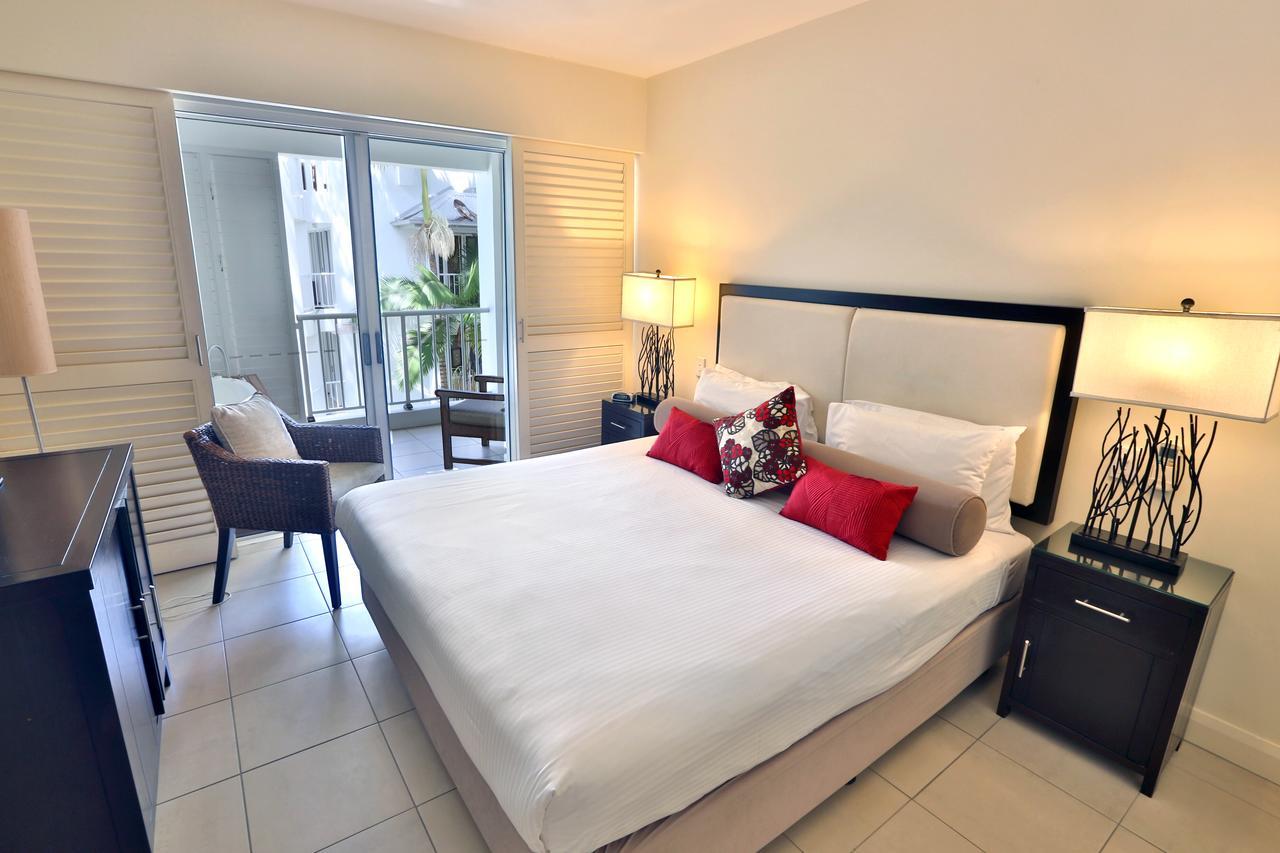 The Beach Club Premium Private Apartments Palm Cove Exterior foto
