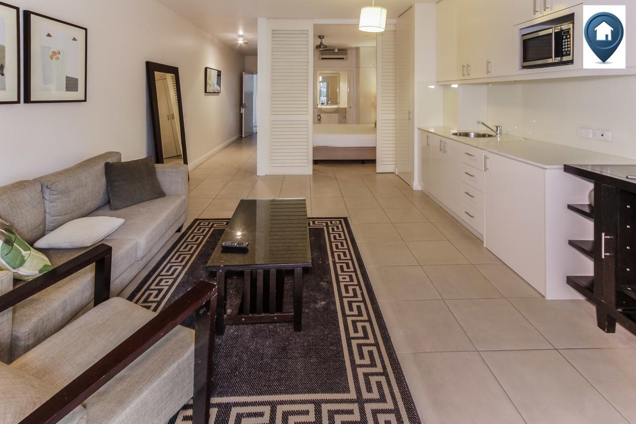 The Beach Club Premium Private Apartments Palm Cove Exterior foto